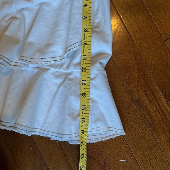 Cinq à Sept | Tous Les Jours Anson Twill Mini Skirt in Off White Sz 4 Faux Wrap - Picture 12 of 13